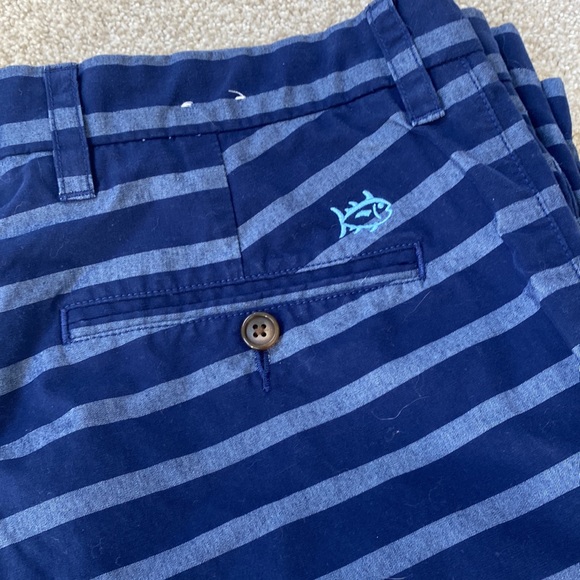 Southern Tide men’s shorts - Picture 3 of 3